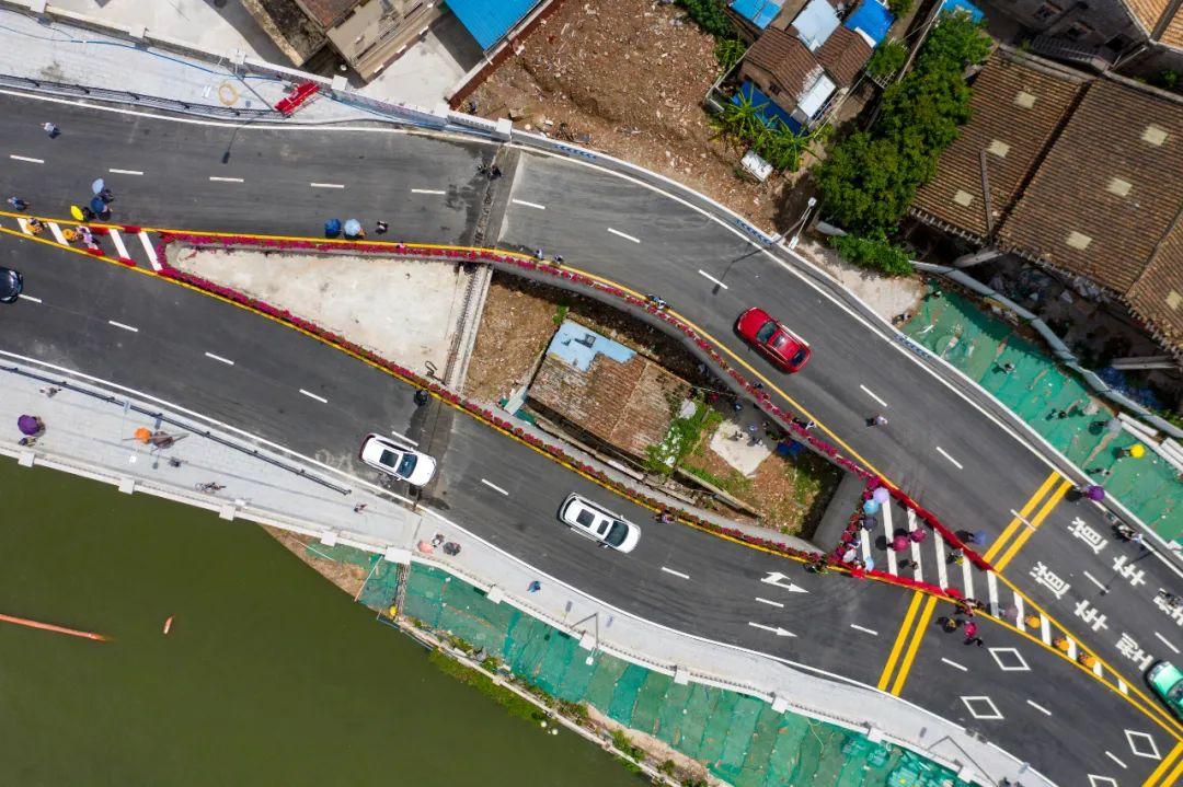 海珠区环岛路最新动态,海珠区环岛路最新动态，科技重塑生活，环岛路高科技产品引领未来